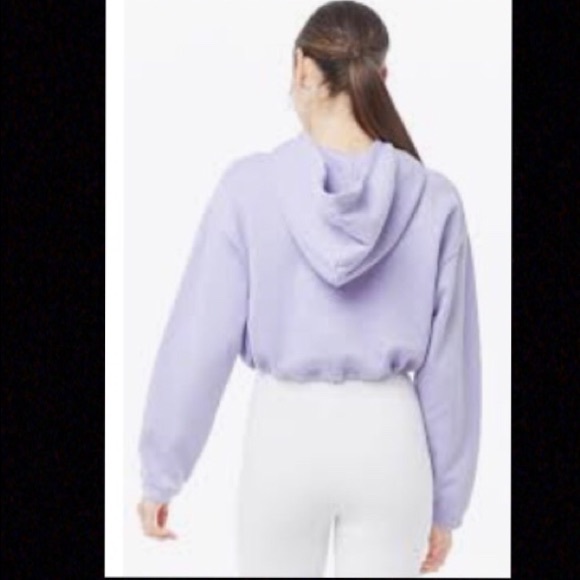 Forever 21 lavender cropped hoodie - Picture 3 of 6